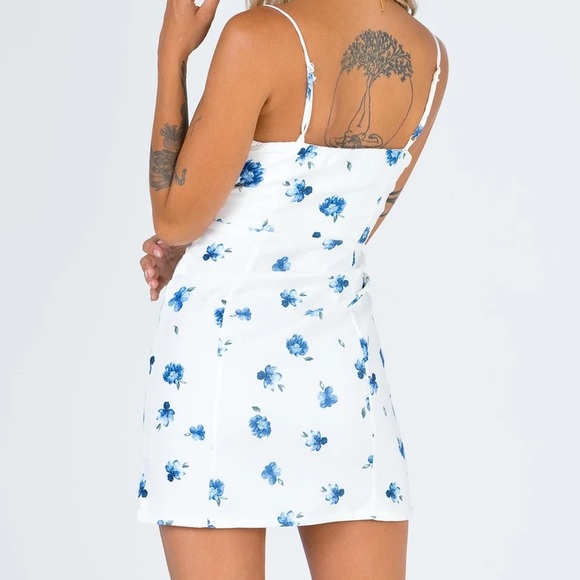 NWOT CRUZ MINI DRESS WHITE - Picture 15 of 15